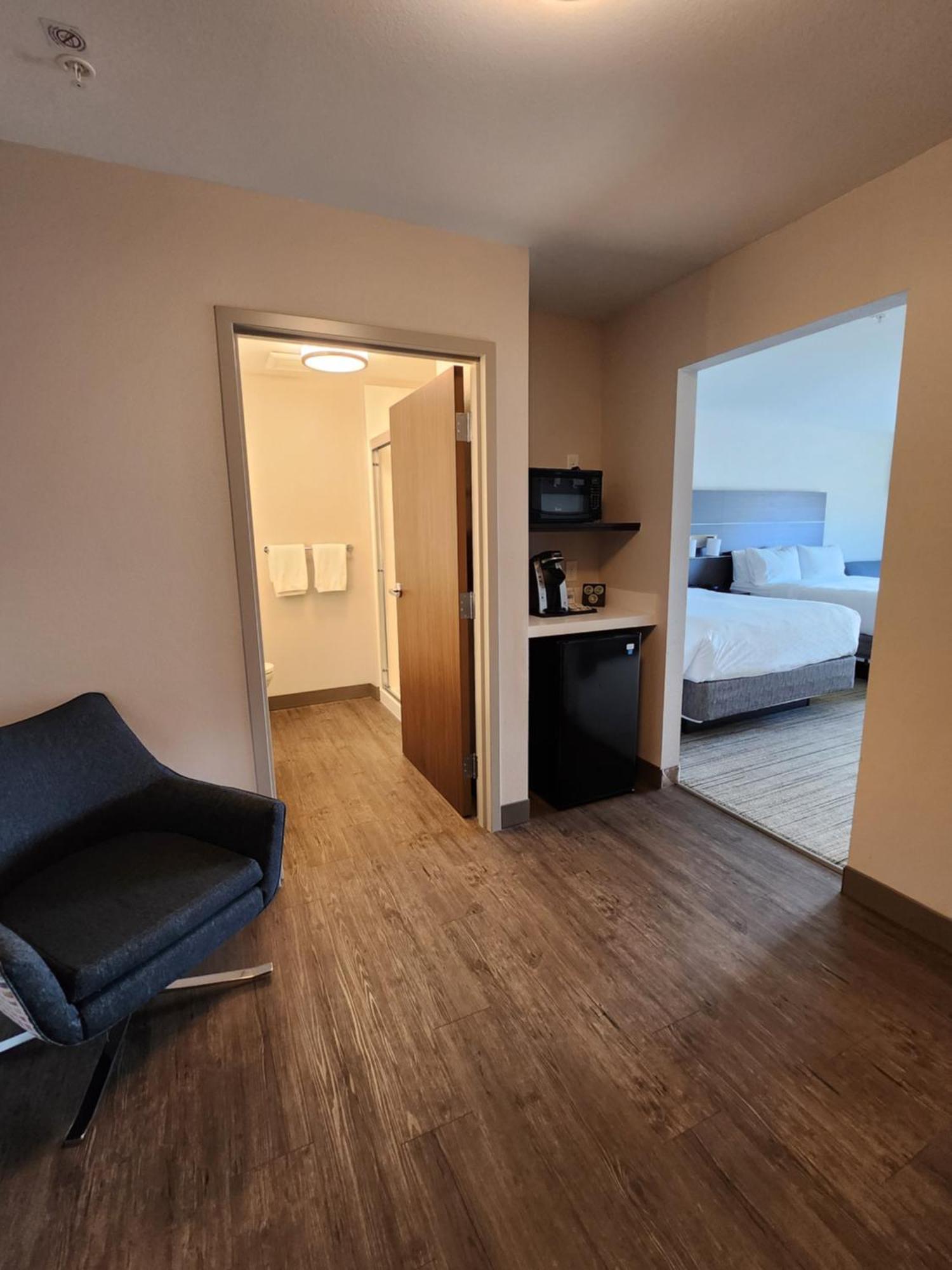 Holiday Inn Express & Suites - Camas By Ihg Eksteriør billede
